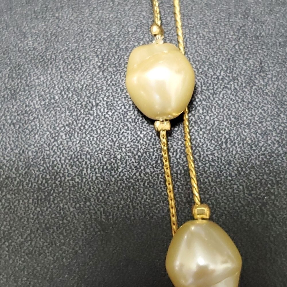 Gold tone faux pearl long necklace 34" - Picture 8 of 8